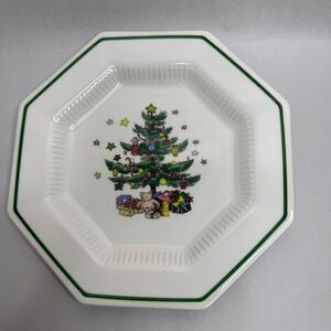 Vintage Nikko Christmastime Salad Plate Christmas Tree Octagon Green Trim Japan